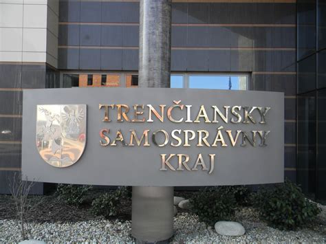 Budova Trenčianskeho samosprávneho kraja