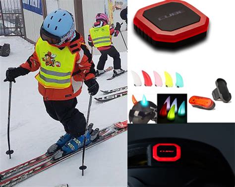 Deti skúšajú lyže v predajni.