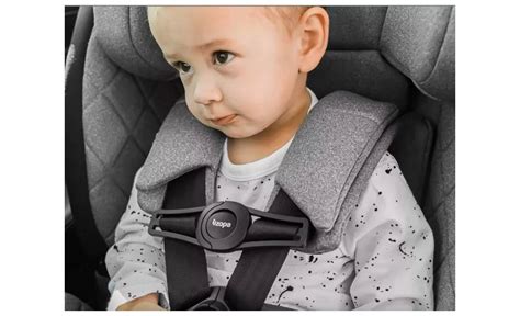 bezpečnostné pásy v kočíku