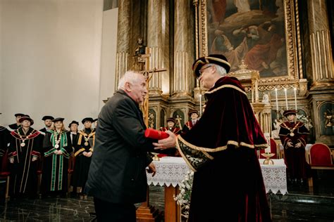 Docent Andrej Filipek prednášajúci