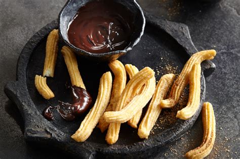Churros s horúcou čokoládou