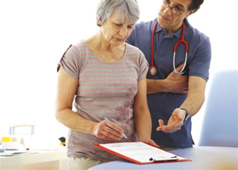 Ilustrácia rodinného lekára a pacienta