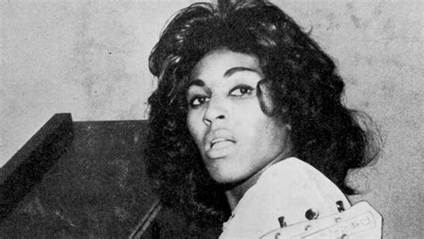 Mladá Anna Mae Bullock v Nutbush