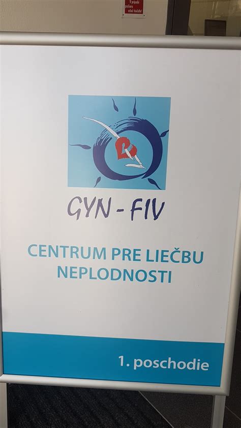 Reklamný pútač centra asistovanej reprodukcie