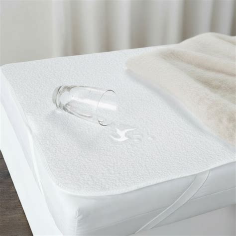 detský matrac a nepremokavá plachta