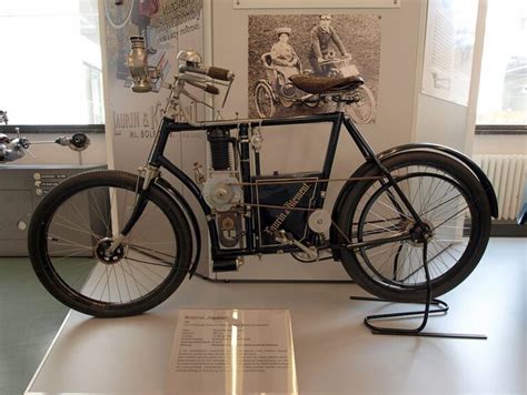 Motocykel Laurin & Klement z roku 1900