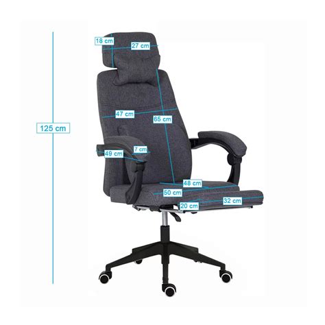 Detail autosedačky s vyobrazenou nastaviteľnou opierkou hlavy