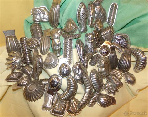 Staré cumlíky rôznych materiálov