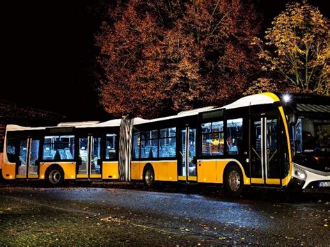 ilustrácia detských nožničiek s bezpečnostnými prvkami