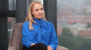 Tehotná Barbora Krajčírová s rastúcim bruškom