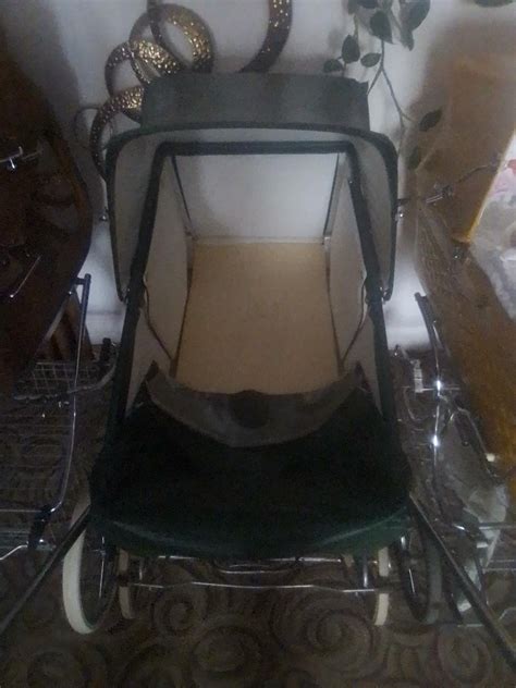 Detail retro kočíka Liberta s vaničkou