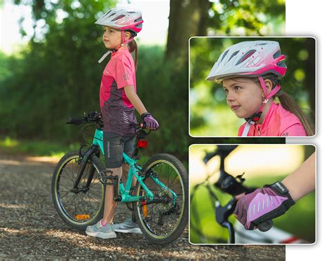 Dieťa jazdiace na bicykli v prírode