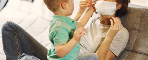 Dieťa komunikujúce gestami