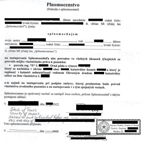 Notár podpisujúci dokument