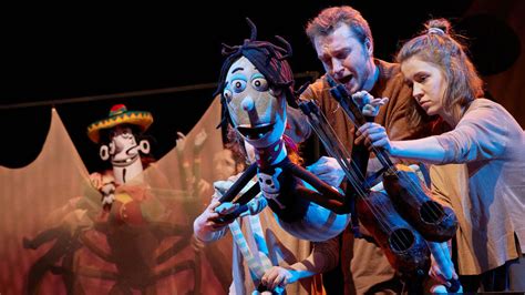 Herečka na divadelnom pódiu