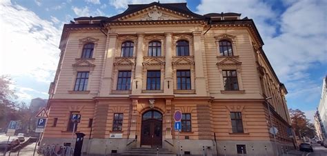 Budova Vysokej školy múzických umení v Bratislave