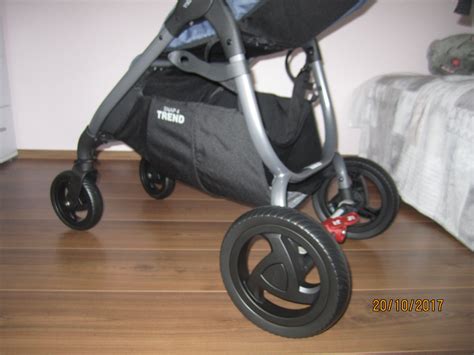 Detail športového kočíka Gmini s polohovateľnou opierkou