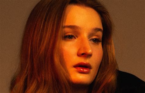 Ilustrácia ženského cyklu s archetypmi