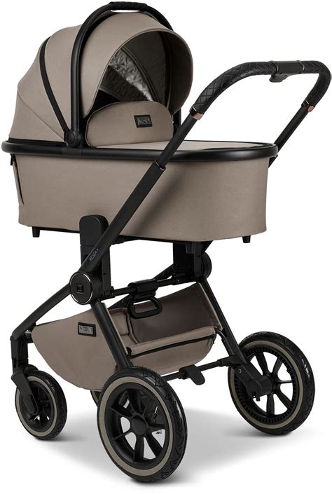 Infografika zobrazujúca rozmery zloženého kočíka Moon Resea