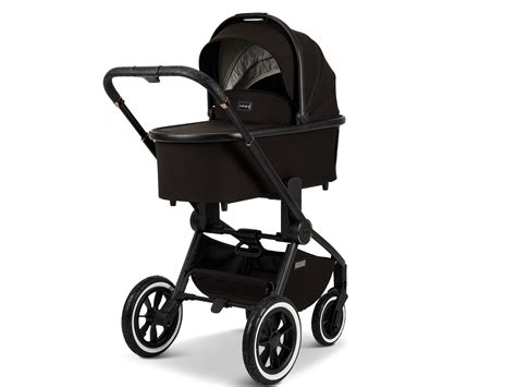 Obrázok detailu skladania kočíka Moon Resea jednou rukou